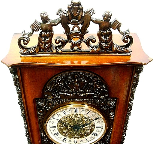 □Ｕｒｇｏｓ（ドイツ）大型柱時計（大型機械式掛け時計）振り子時計 